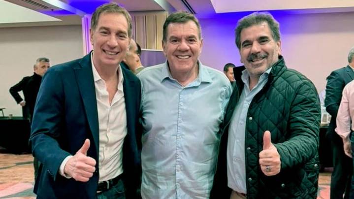 Santilli pone segunda: su charla privada con Milei, la campaña épica y el proyecto 2027