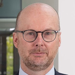 Judge blames law firm not solicitor for fake AI cases