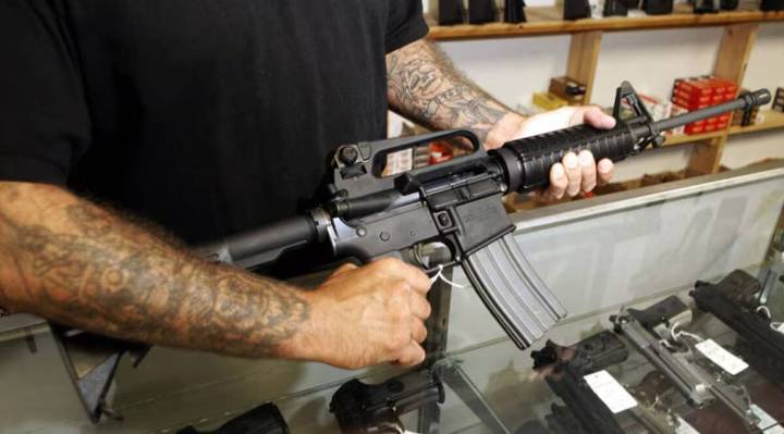 Con pocos requisitos | El gobierno de Milei autorizó la compra de fusiles semiautomáticos a civiles 