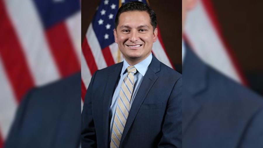 Edinburg elects Omar Ochoa as new mayor