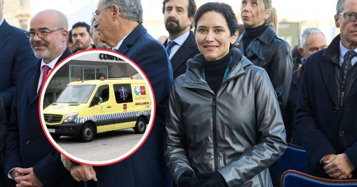 Ayuso abandona en ambulancia la misa de la Almudena por una indisposición