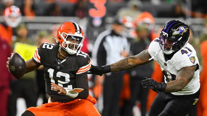 Rookie QB Shedeur Sanders will make his first NFL start for the Browns on Sunday in Las Vegas