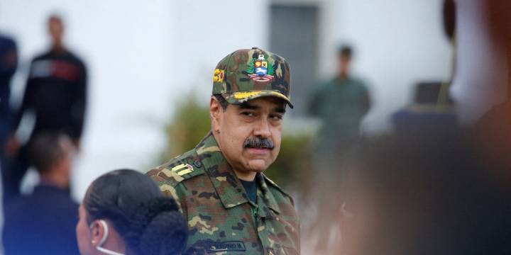 El régimen de Maduro dijo que “no aceptará órdenes” tras el llamado de EEUU a evitar sobrevolar el espacio aéreo de Venezuela