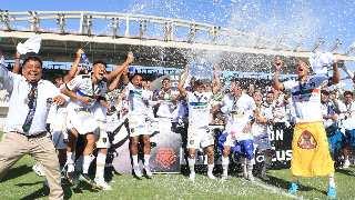 Deportivo Moquegua vuelve a la Liga 1 tras 12 años y derrota 3