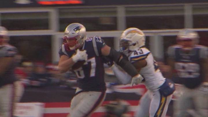 Rob Gronkowski to sign one-day contract with Pats, officially retire with team