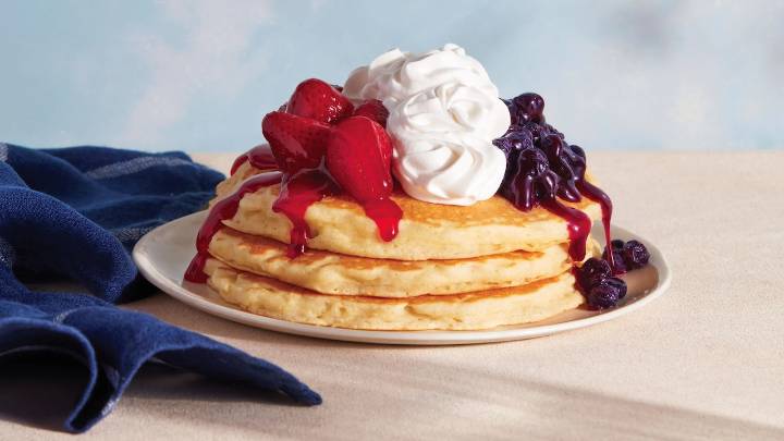 Veterans Day freebies: Free food, coffee, more deals for military service