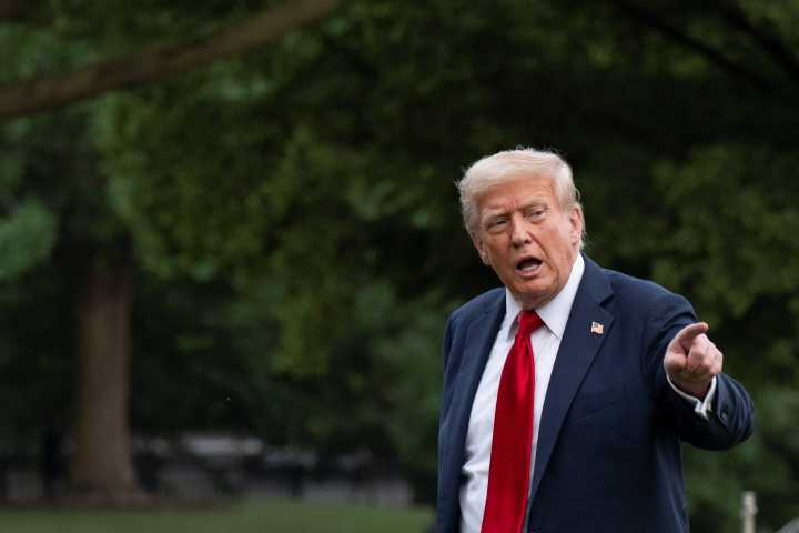 'I thought he might have a coronary': Ex-White House reporter recounts showdown with Trump