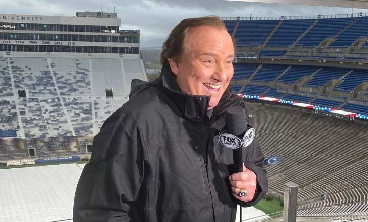 Veteran College Football Announcer Publicly Calls Out FOX Over Week 13 Job Uncertainty College football veteran airs his frustrations on FOX, over uncertainty situation arises on his Week 13 assignmen
