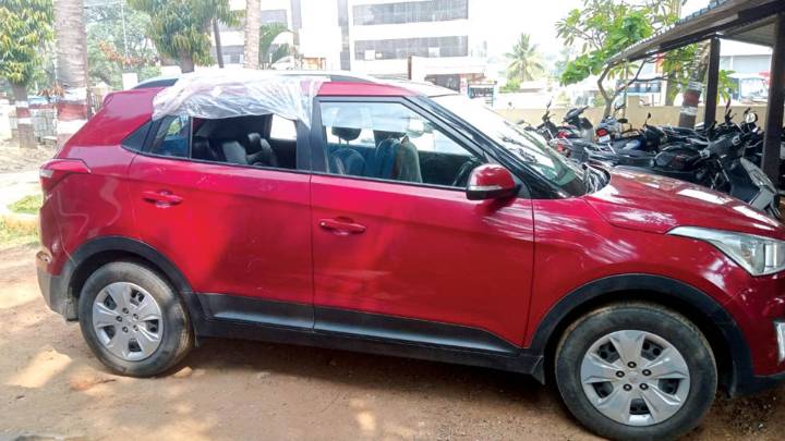 Avoid dark, secluded parking spots: Police