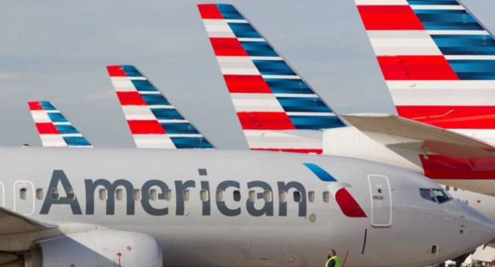 Disminuirán hasta en un 10% vuelos en 40 aeropuertos de EEUU por cierre de gobierno, anuncia secretario de Transporte