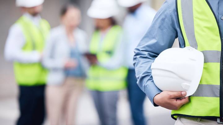 Trabajo sí hay en seguridad y salud en el trabajo: múltiples empresas están contratando