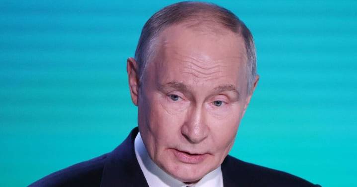 Putin humiliated as Russian army forced to recruit 'alcoholics' as slaughter continues 