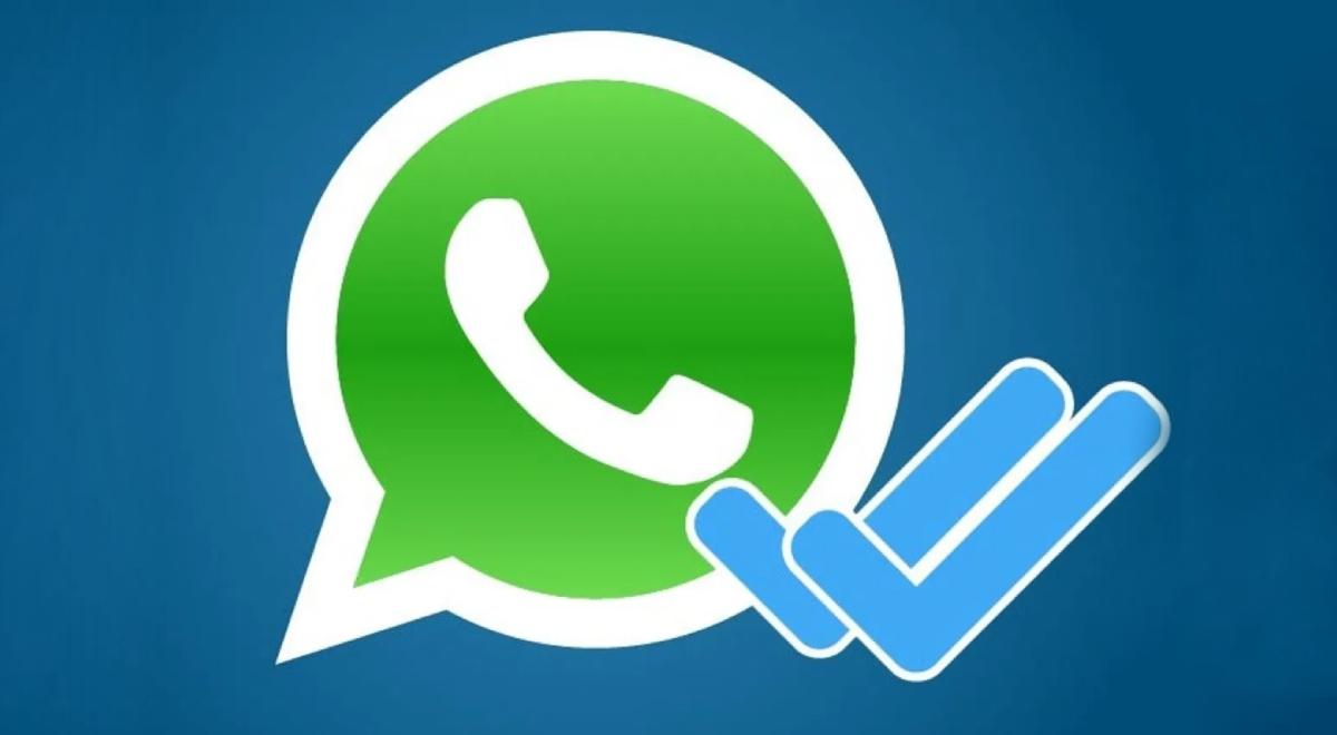 Así podrás leer mensajes en WhatsApp sin activar el doble 'check azul'