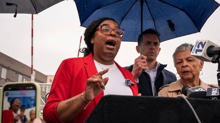 Judge denies New Jersey Rep. McIver's request to dismiss Trump administration charges