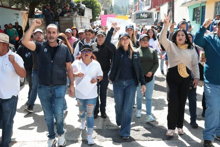 Huixquilucan refuerza infraestructura vial en San Fernando