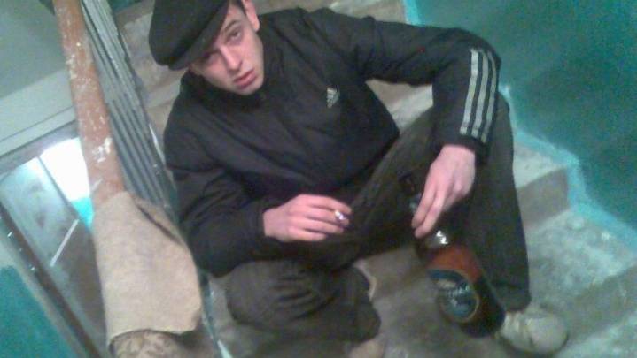 Gopnik Outspits Mennonite