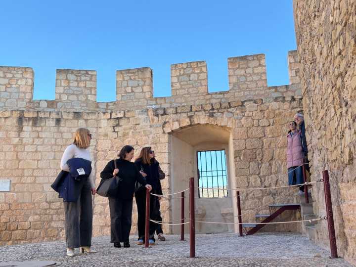 La Generalitat impulsa la restauración del Castillo de Petrer y el área cultural Penya Negra