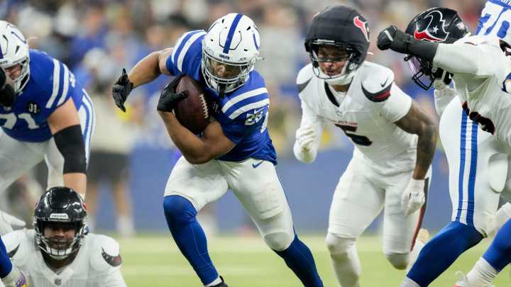 What did Jonathan Taylor do in Week 13? Colts RB's stats today vs. Texans