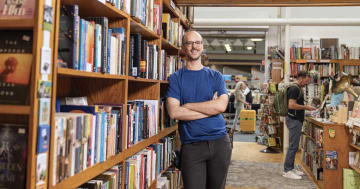 Milwaukee’s Airport Used Bookstore Stays in the Family