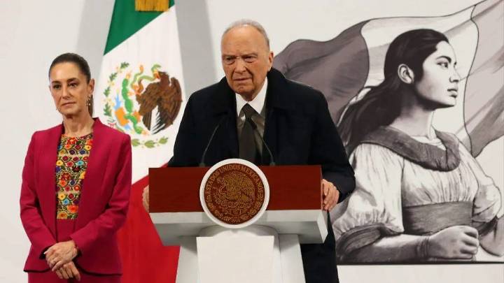 Sheinbaum analiza documento del Senado sobre separación del cargo del fiscal Gertz Manero