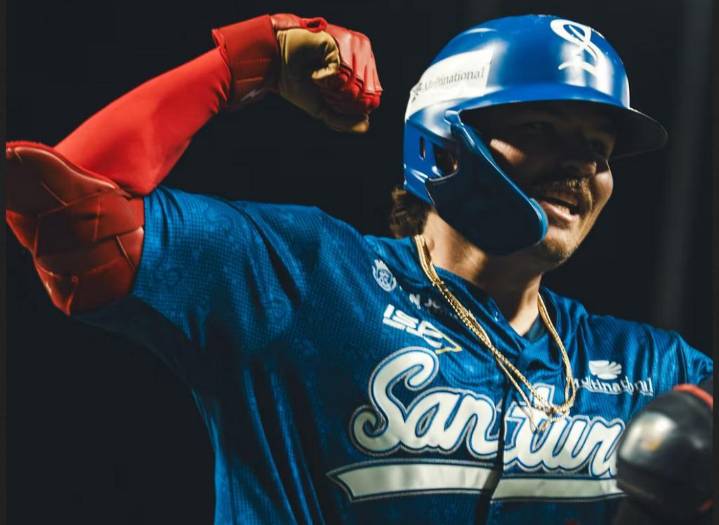Cangrejeros lidera invicto el béisbol invernal de Puerto Rico