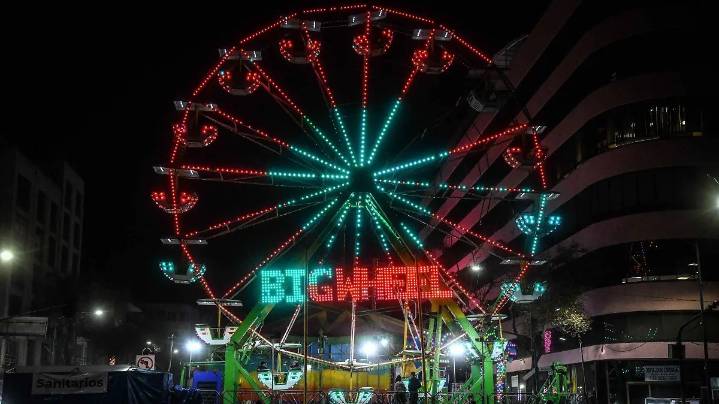 Vecinos de la colonia Tabacalera exigen que el Gobierno de CDMX frene la instalación de la feria decembrina