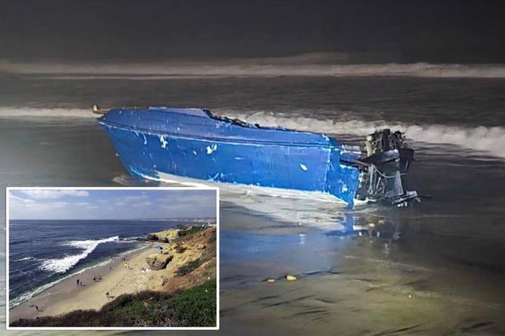 Four dead as migrant vessel overturns off San Diego coast