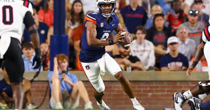 Report: Deuce Knight to get the start on Saturday for Auburn