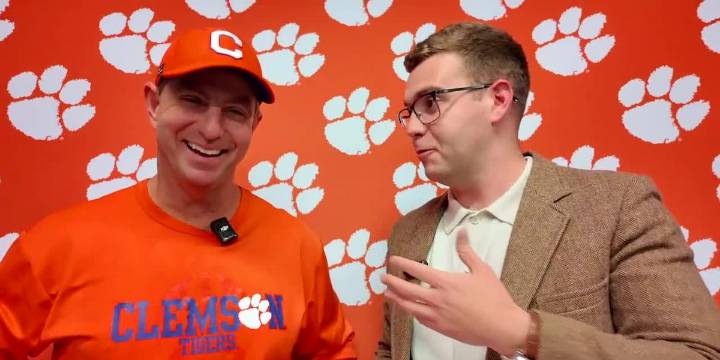 EXCLUSIVE: Dabo Swinney 1-on-1 after best win of season at No. 20 Louisville