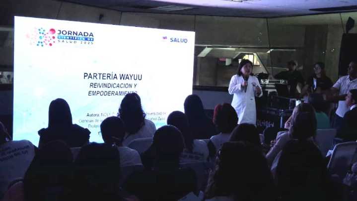 UCS Zulia brilló en Jornada Científica de Salud 2025 con ponencia galardonada de la Dra. Noly Fernández