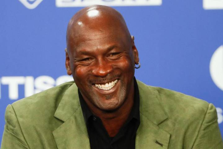 Michael Jordan donates $10M to North Carolina medical center in honor of his mother