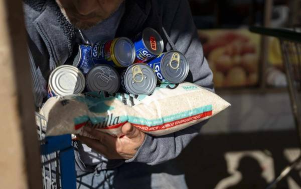 Entra Condado ‘al quite’ por crisis de estampillas de comida