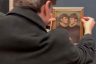 Increíble hazaña: TikTokers logran burlar la seguridad del Louvre y cuelgan su propia obra junto a La Gioconda