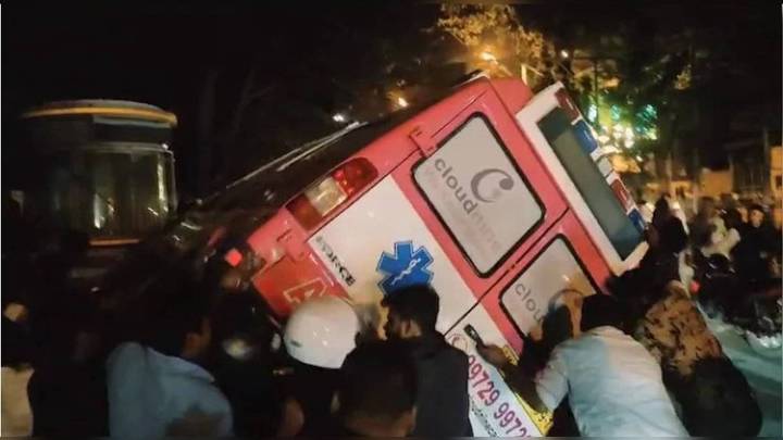 Bengaluru: Speeding Ambulance Jumps Signal, Kills Couple On Scooter India News
