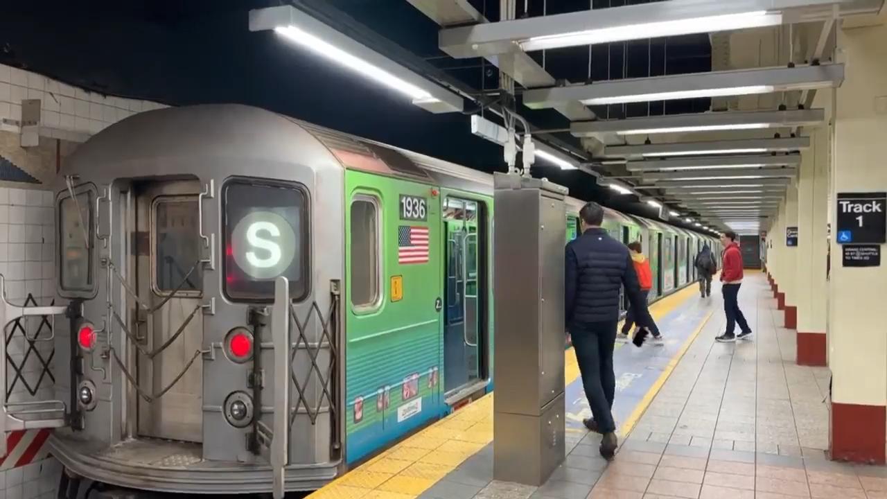 Jingle Bells, Subway Smells: NYC Station Gets a New Aroma