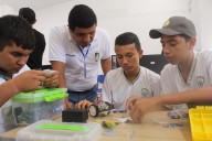 Unitrópico y colegios de Casanare comparten conocimientos de robótica