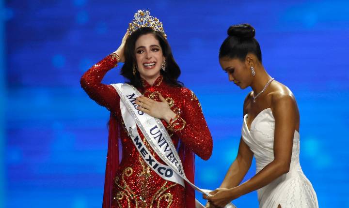 Dueño de Miss Universo niega fraude y anuncia acciones legales contra medios