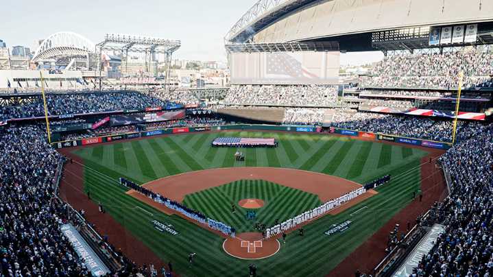 Seattle Mariners unveil jersey patch for 50th season