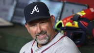 MLB manager tracker: Braves promote Walt Weiss, two jobs remain