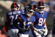 Giants vs. Bears: Odds boosts, prediction and projected player stats for Sunday at Soldier Field