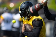 Bruising Pittsburgh Steelers linebacker returns after lengthy absence with knee injury