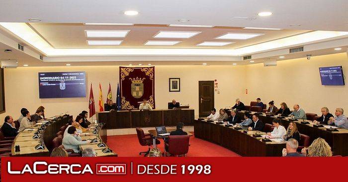 Manuel Serrano afirma que este acuerdo es "fundamental para abrir ciudad, garantizar el desarrollo urbanístico y la construcción de 5.500 viviendas, 1.700 de ellas con protección pública"