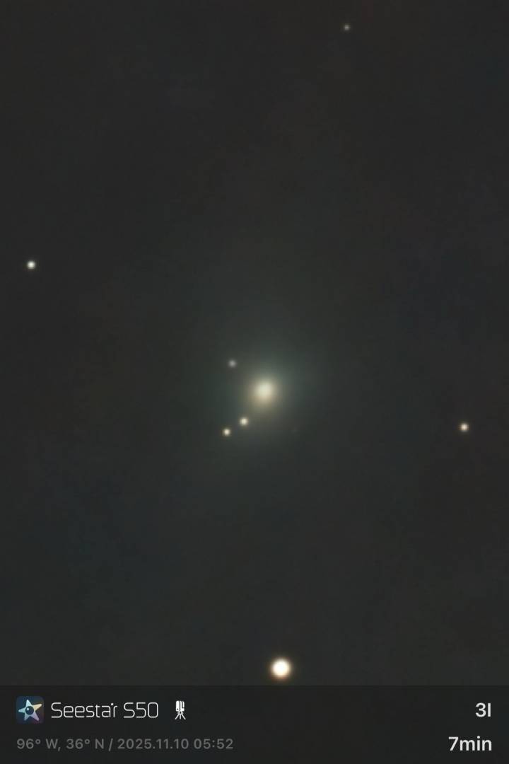 Green Country amateur astrophotographer 'chasing' interstellar comet