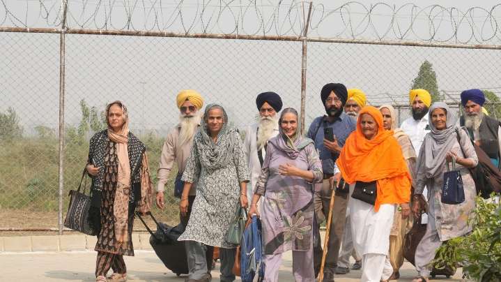 Nearly 2,100 Indian Sikhs arrive in Pakistan for annual religious festivities