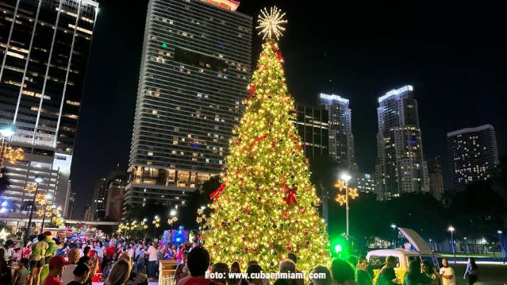¡Vuelve la Navidad al Downtown! Concierto gratuito y miles de luces encenderán el corazón de la ciudad de Miami