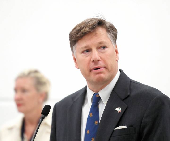 Landau llama a México a trabajar juntos para “erradicar el crimen organizado”, tras asesinato de alcalde de Carlos Manzo