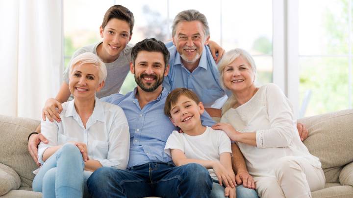 Esto es lo que pasa con tu cuenta conjunta si uno de los titulares fallece: pocos lo saben