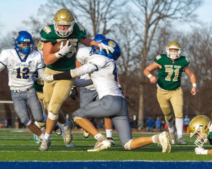 Defending D5 champs Notre Dame Prep returning to final with 51-21 victory over Monroe Jefferson