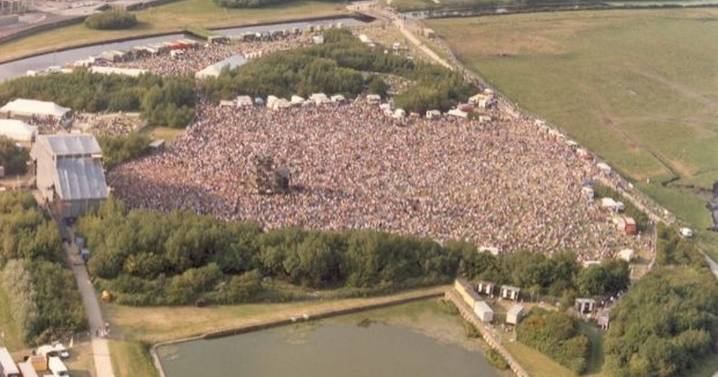 The Stone Roses gig on the banks of the Mersey which 'defined a generation'