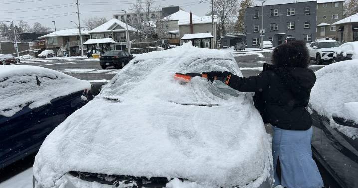 Police busy on the roads as Niagara gets first taste of winter